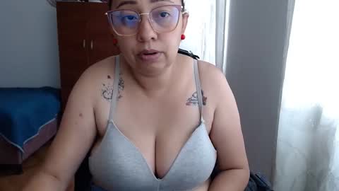 Snapshot of lumi_84 chatting on 12.18.24 LUMI online show from 12.18.24