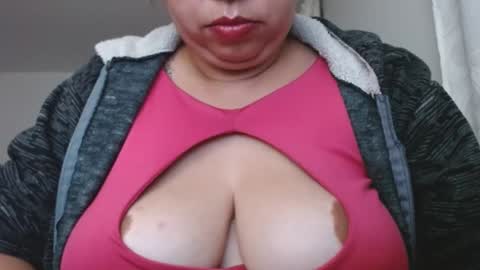 Snapshot of lumi_84 chatting on 12.20.24 LUMI online show from 12.20.24