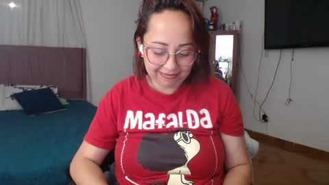 Snapshot of lumi_84 chatting on 01.27.25 LUMI online show from 01.27.25