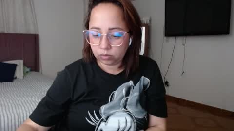 Snapshot of lumi_84 chatting on 02.03.25 LUMI online show from 02.03.25