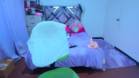 luna_analya online show from 10.22.25