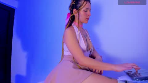 Snapshot of luna_hazard chatting on 12.09.24 luna_hazard online show from 12.09.24