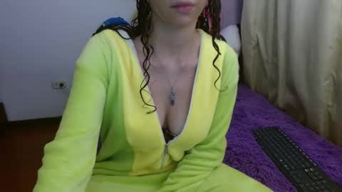 luna_rios69 online show from 12.01.25