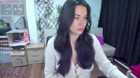Snapshot of lunagasai_ chatting on 02.27.25 Luna online show from 02.27.25
