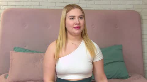 LunaHouston online show from 02.07.25