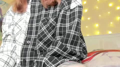 Snapshot of lunar_sofia chatting on 01.13.25 Sofia online show from 01.13.25