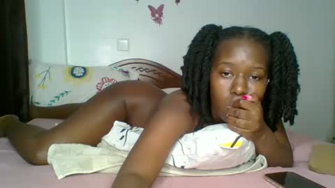 Snapshot of lushlola254 chatting on 09.23.25 lushlola254 online show from 09.23.25