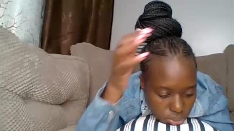 Snapshot of lushlola254 chatting on 10.29.25 lushlola254 online show from 10.29.25