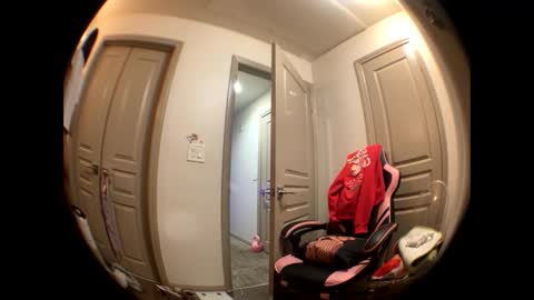 Snapshot of lustforlola chatting on 01.14.25 LOLA online show from 01.14.25