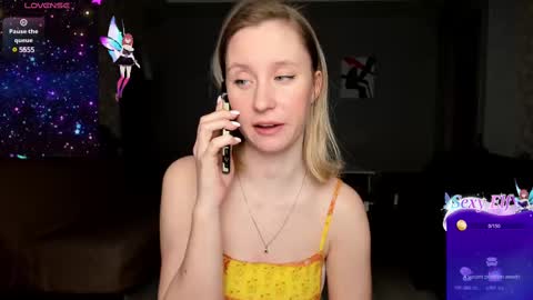 Snapshot of lusyagreenberg chatting on 02.20.25 LusyaGreenberg online show from 02.20.25