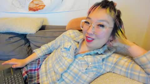 LuxGray online show from 01.12.25