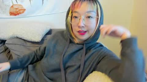 LuxGray online show from 01.30.25