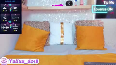 Snapshot of luxury_woman_ chatting on 03.01.25 online show from 03.01.25