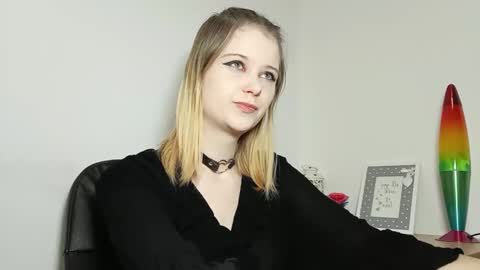 Lydia online show from 09.17.25