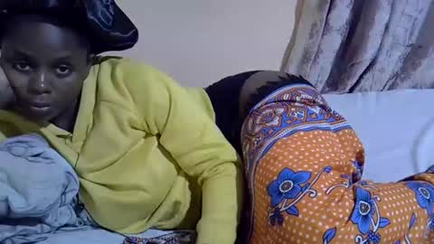 lyn_anna online show from 09.30.25