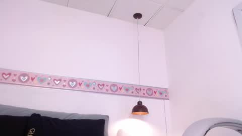 Snapshot of lyra_gh chatting on 12.09.24 LYRA online show from 12.09.24