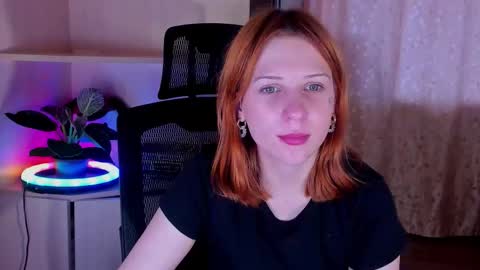 lyssan_xo online show from 11.12.25