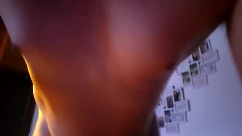 Snapshot of m1guele chatting on 01.21.25 Fucklover online show from 01.21.25
