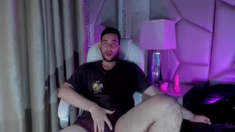 Snapshot of maatt_de_luca chatting on 09.17.25 Matt De Luca online show from 09.17.25