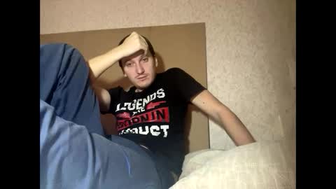 Snapshot of machine2291 chatting on 11.02.25 Tchia online show from 11.02.25