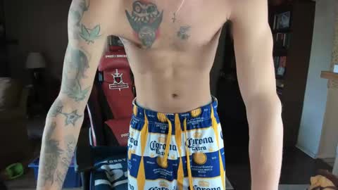 Snapshot of machinecumkelly69 chatting on 01.14.25 machinecumkelly69 online show from 01.14.25