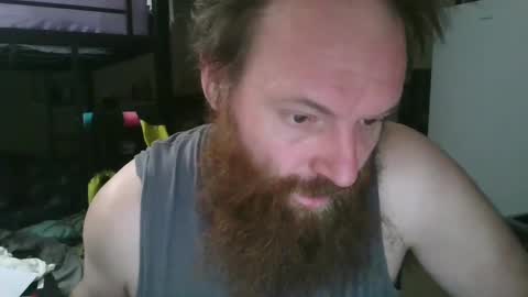 Snapshot of mackhere4u chatting on 10.02.25 mackhere4u online show from 10.02.25