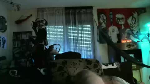 Snapshot of mad_dem0n chatting on 03.02.25 Manuel online show from 03.02.25