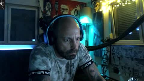 Snapshot of mad_dem0n chatting on 09.14.25 Manuel online show from 09.14.25