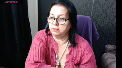 Snapshot of madam_sanjanne chatting on 01.21.25 Madam Sanjanne online show from 01.21.25