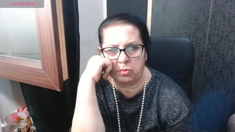 Snapshot of madam_sanjanne chatting on 09.16.25 Madam Sanjanne online show from 09.16.25