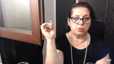 Snapshot of madam_sanjanne chatting on 09.20.25 Madam Sanjanne online show from 09.20.25