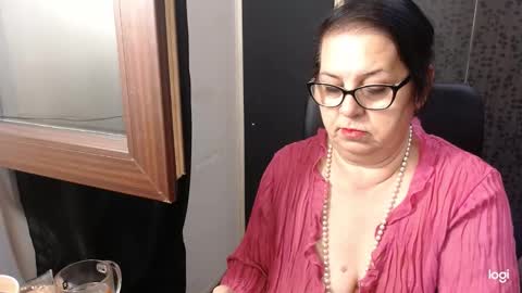 Snapshot of madam_sanjanne chatting on 09.21.25 Madam Sanjanne online show from 09.21.25