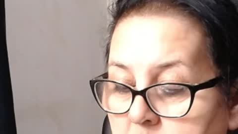 Snapshot of madam_sanjanne chatting on 10.20.25 Madam Sanjanne online show from 10.20.25