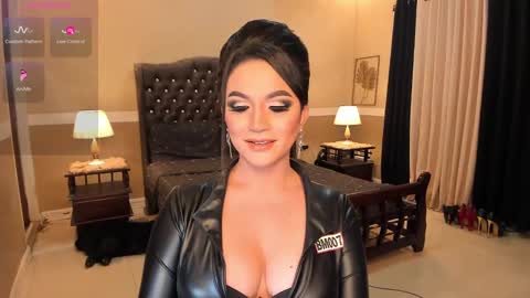 Snapshot of madammistressdominatrixxx chatting on 02.22.25 Alison Kloss online show from 02.22.25