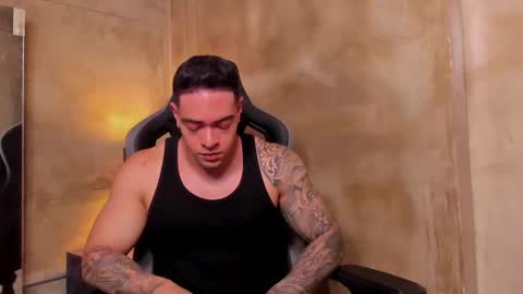 Snapshot of maddox_santana chatting on 10.31.25 Maddox Santana online show from 10.31.25