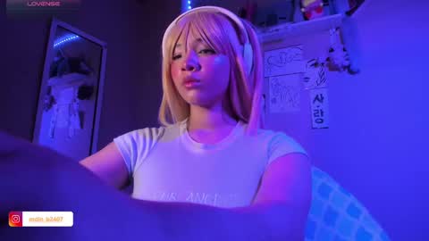 Madeline  online show from 02.14.25