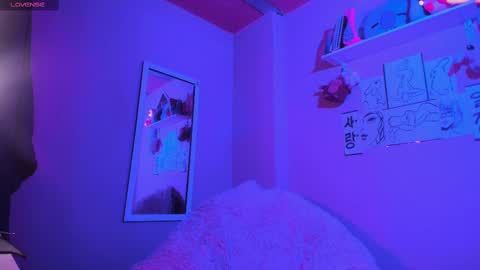 Madeline  online show from 02.26.25