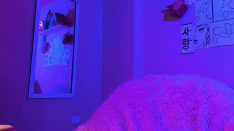 Madeline  online show from 03.01.25