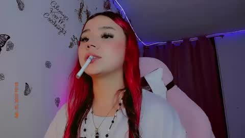 Snapshot of madison_x17 chatting on 02.26.25 madso x17 online show from 02.26.25