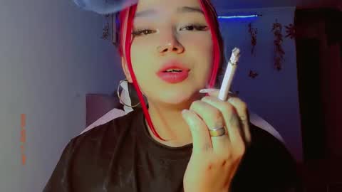 Snapshot of madison_x17 chatting on 09.17.25 madso x17 online show from 09.17.25