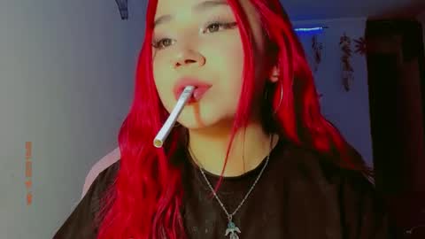 Snapshot of madison_x17 chatting on 09.18.25 madso x17 online show from 09.18.25