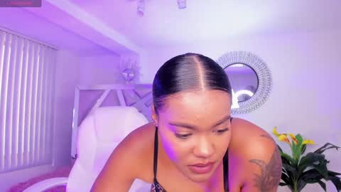 Snapshot of madisson_davon chatting on 12.10.24 Madisson Davon online show from 12.10.24