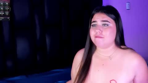madissonlee__ online show from 10.08.25