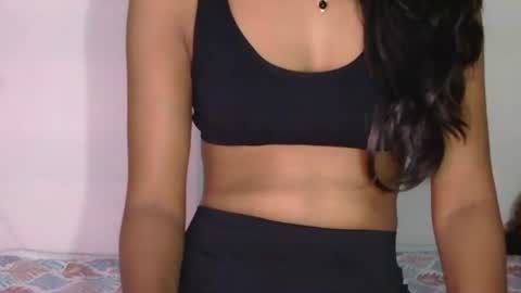 Snapshot of magic_door_open chatting on 01.23.25 magic door open online show from 01.23.25