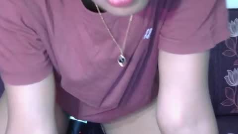 Snapshot of magic_door_open chatting on 10.13.25 magic door open online show from 10.13.25