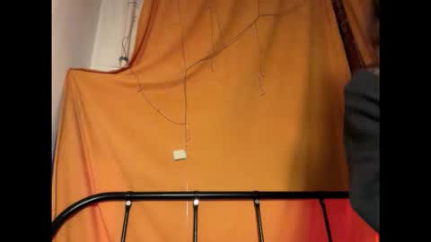 Snapshot of magic_mini_moon chatting on 09.28.25 Mikky or Moon online show from 09.28.25