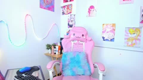   online show from 10.20.25