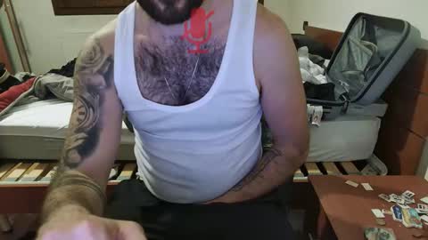 Snapshot of maialinofriuli chatting on 10.10.25 maialinofriuli online show from 10.10.25