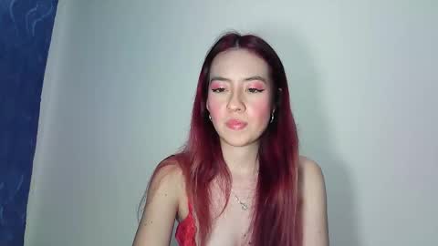 Snapshot of maiarosse_ chatting on 09.28.25 MaiaRosse  online show from 09.28.25