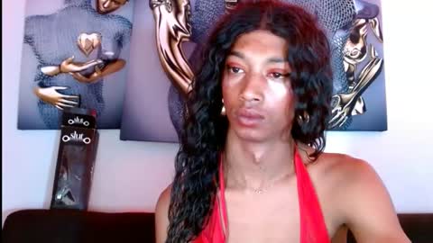Snapshot of maidi_hot chatting on 01.30.25 Bella Maidi online show from 01.30.25